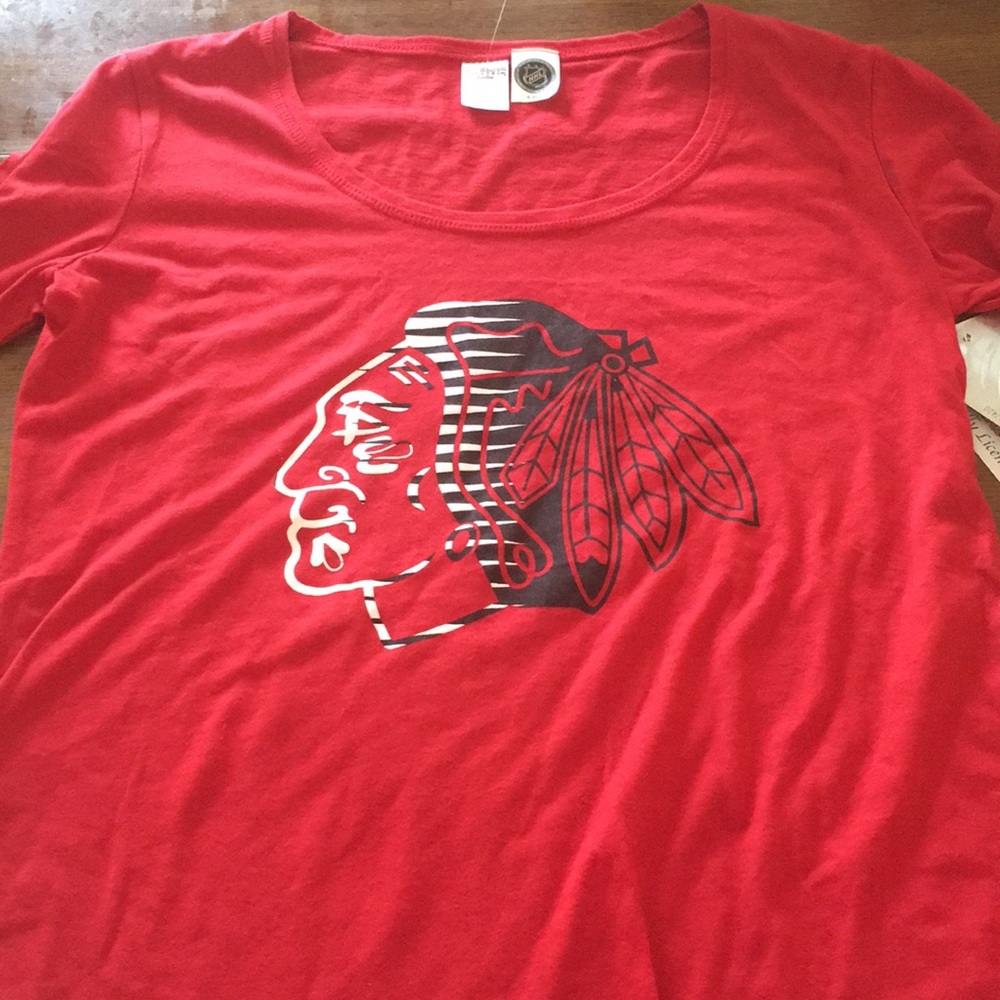 Long sleeve Chicago Blackhawks shirt
